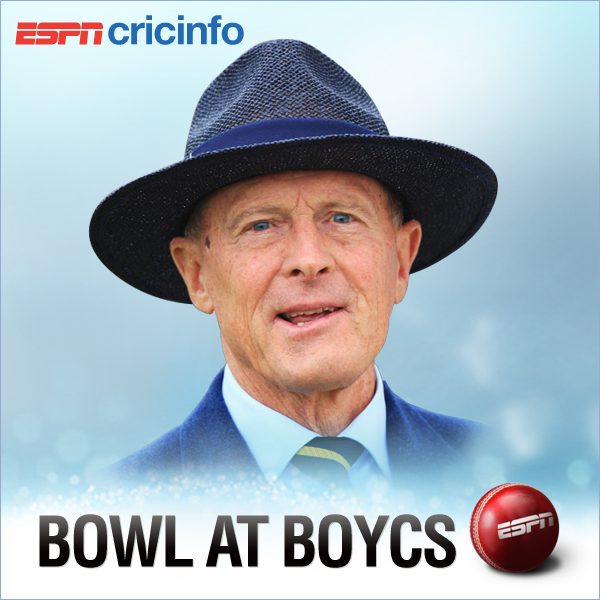 Cricinfo: Bowl at Boycs