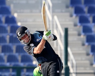 Brett Randell's unbeaten fifty went in vain as New Zealand lost to Bangladesh in the Plate final of the Under-19 World Cup © IDI/Getty