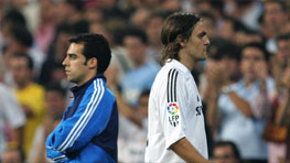 Jonathan Woodgate gets sent off on his Real Madrid debut
